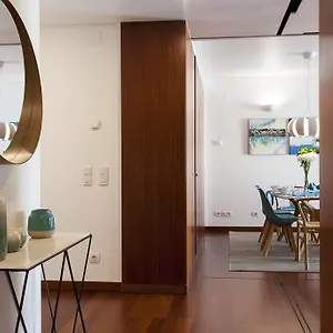  Apartment Charming 2-bedroom In The City Centre